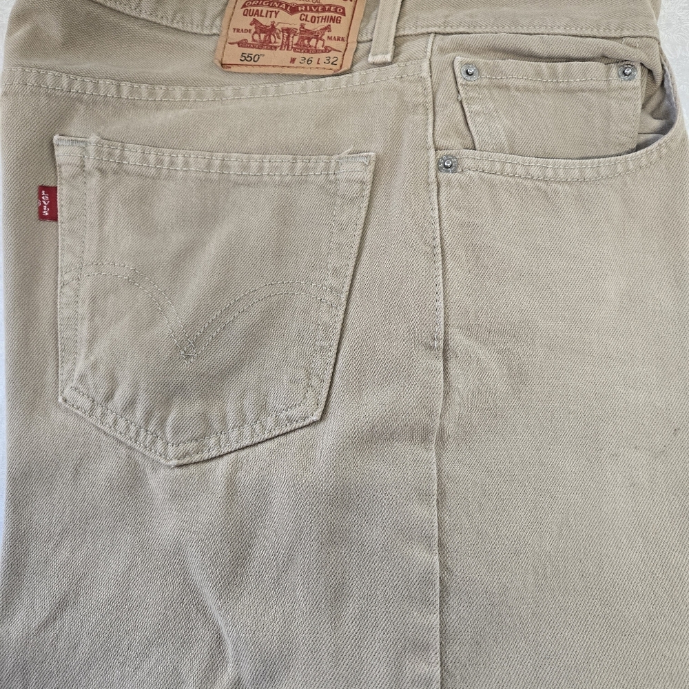 Levi's Beige Denim Jeans